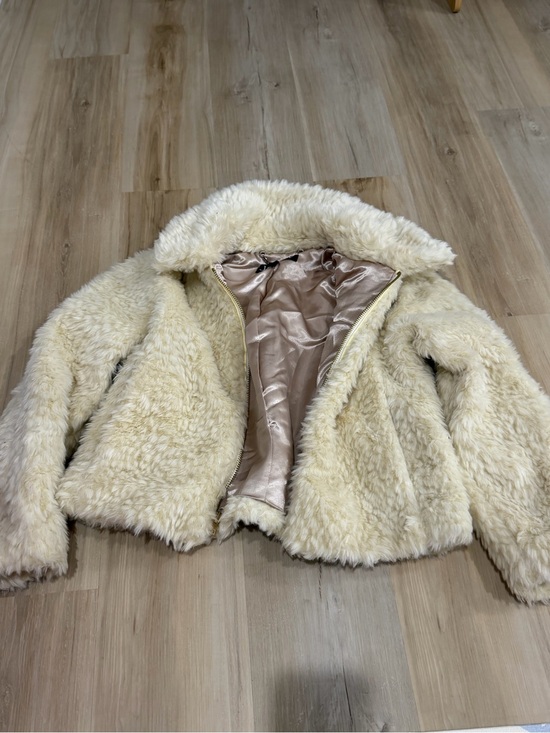 J. Crew Jackets & Blazers - J.Crew Champagne Cream Faux Fur Jacket
